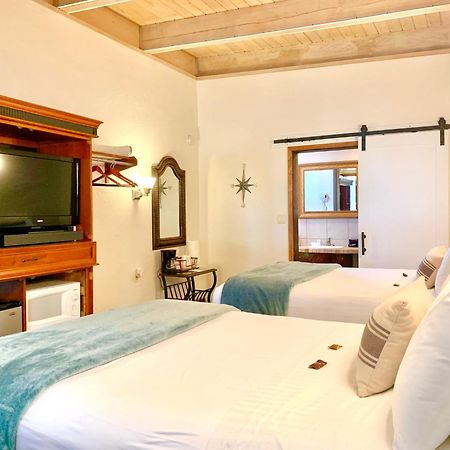 Breakers Boutique Inn Westport Dış mekan fotoğraf